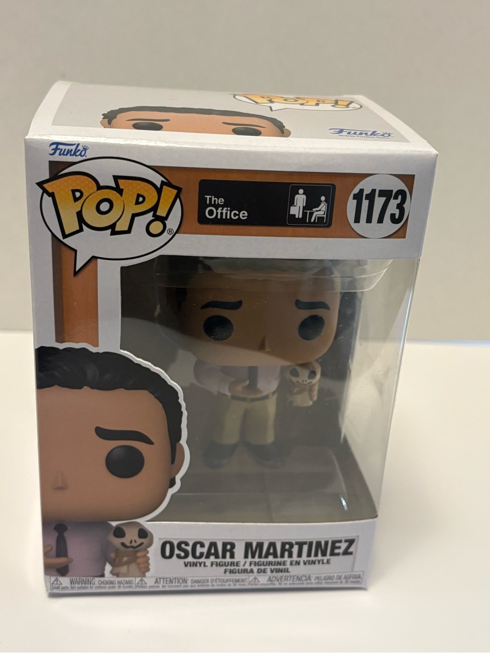 Funko Oscar Martinez Pop! Vinyl Figure - White, Cream, Black